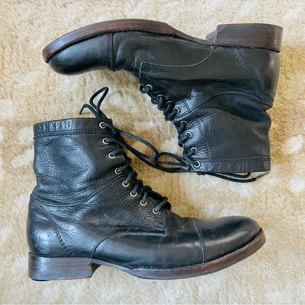 Frye Erin Lug Lace Up Work-Boots In Black Size 7 1/2